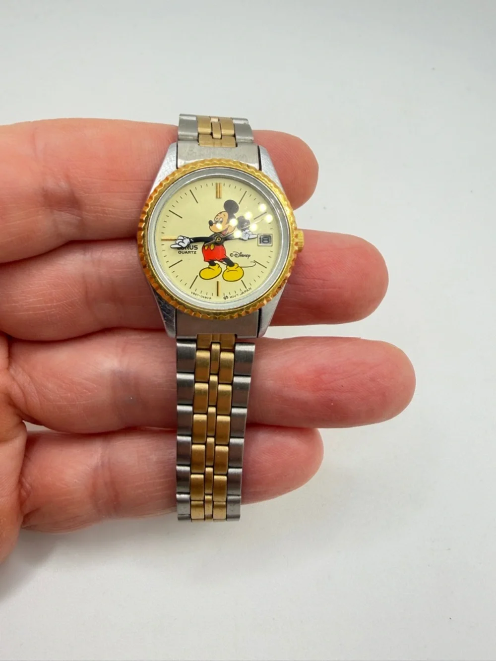 Vintage Lorus Seiko Ladies Disney/Mickey Mouse‎ two tone stainless steel watch!